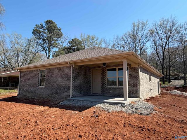 125 Mason Drive, Trinity, AL 35673