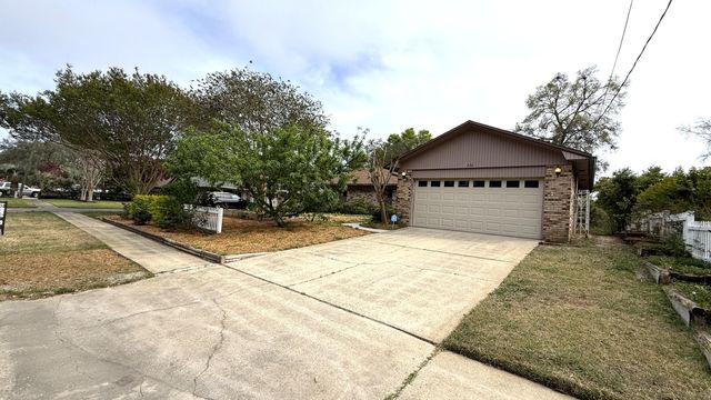 236 Karen Court, Niceville, FL 32578