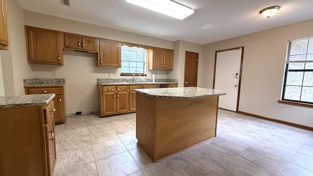 236 Karen Court, Niceville, FL 32578