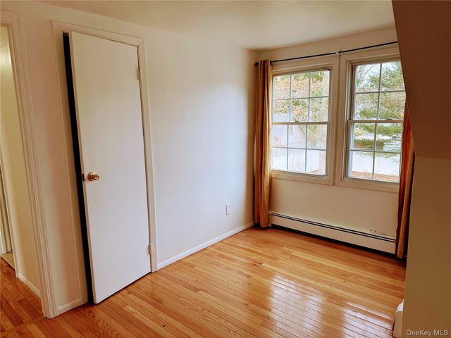 7 Grange Street 2nd Floor, Huntington, NY 11743