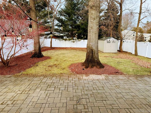 7 Grange Street 2nd Floor, Huntington, NY 11743