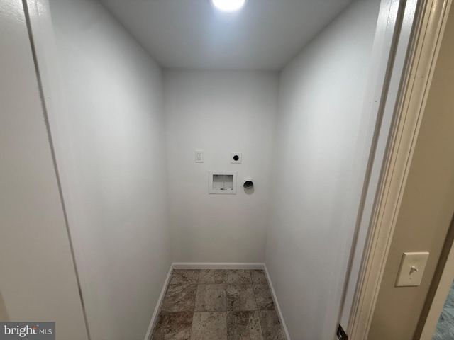 1835 DALLAS ST, Philadelphia, PA 19126