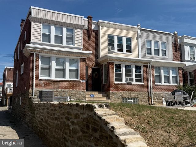 1835 DALLAS ST, Philadelphia, PA 19126