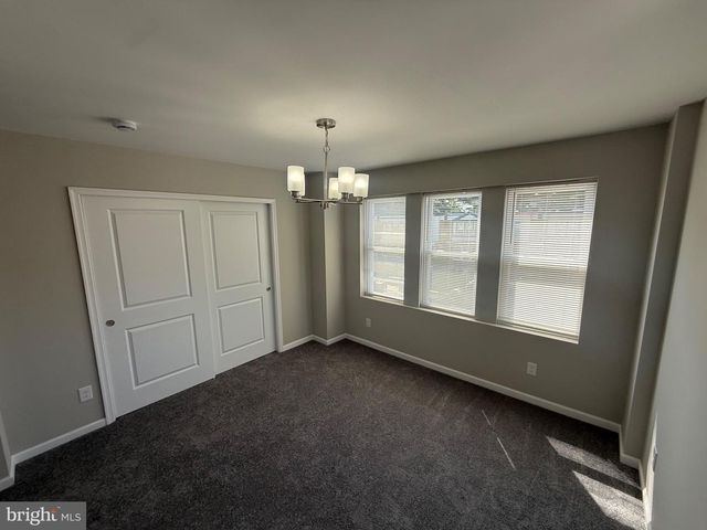 1835 DALLAS ST, Philadelphia, PA 19126
