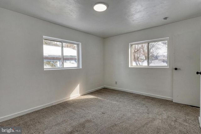 51 N MAIN ST, York New Salem, PA 17371