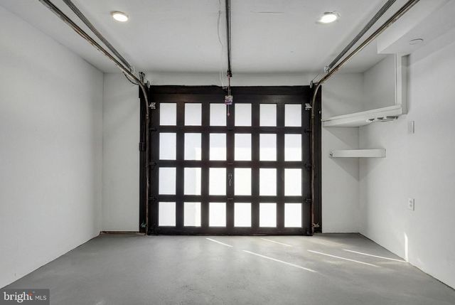 51 N MAIN ST, York New Salem, PA 17371