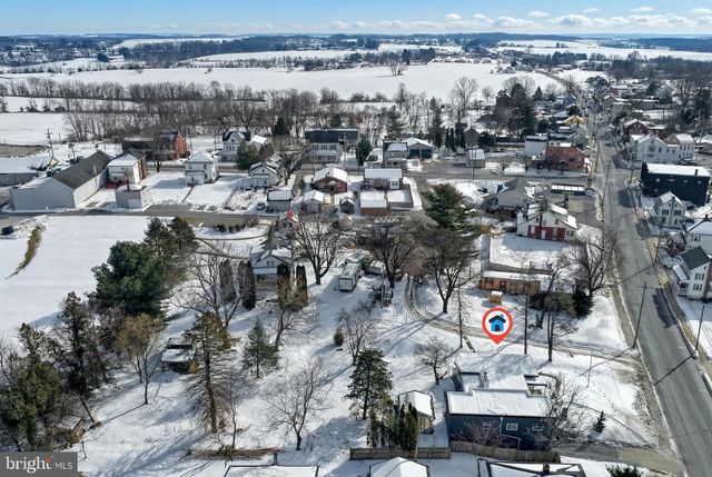 51 N MAIN ST, York New Salem, PA 17371