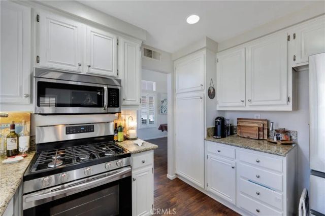 31557 Calle Los Padres, Temecula, CA 92592