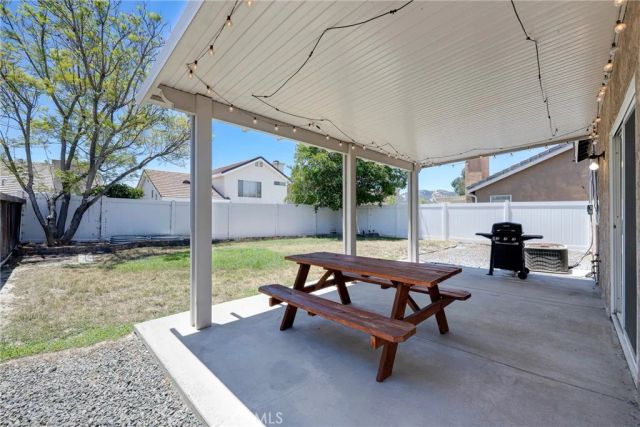 31557 Calle Los Padres, Temecula, CA 92592