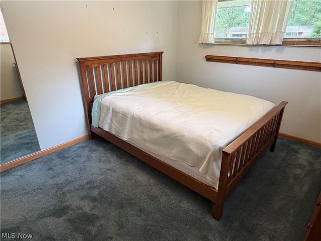330 Weber Avenue NE, North Canton, OH 44720