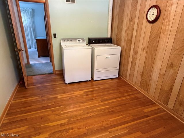 330 Weber Avenue NE, North Canton, OH 44720