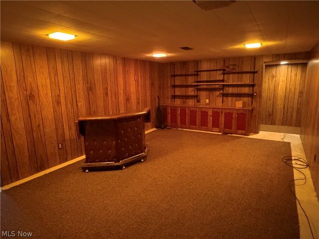 330 Weber Avenue NE, North Canton, OH 44720