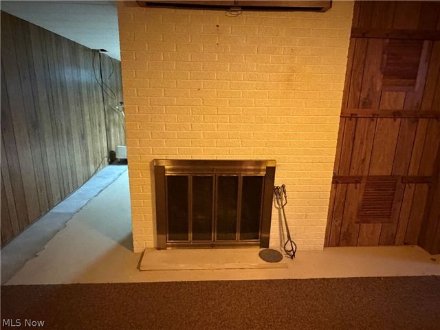 330 Weber Avenue NE, North Canton, OH 44720