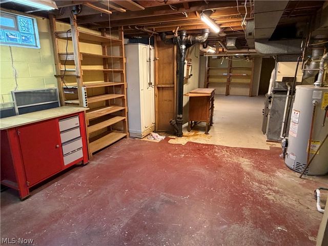330 Weber Avenue NE, North Canton, OH 44720