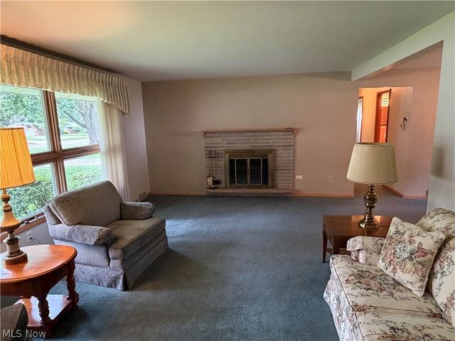 330 Weber Avenue NE, North Canton, OH 44720
