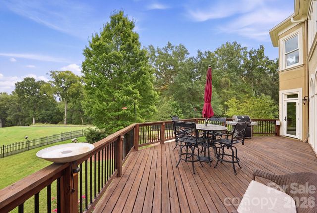 6719 Seton House Lane, Charlotte, NC 28277