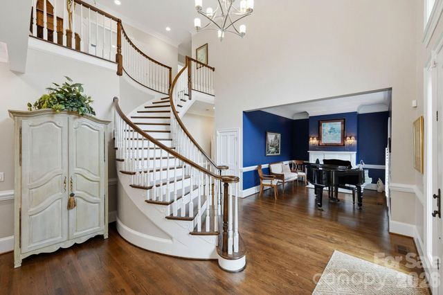 6719 Seton House Lane, Charlotte, NC 28277