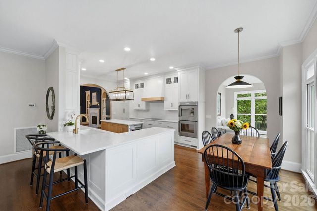 6719 Seton House Lane, Charlotte, NC 28277