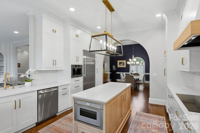 6719 Seton House Lane, Charlotte, NC 28277