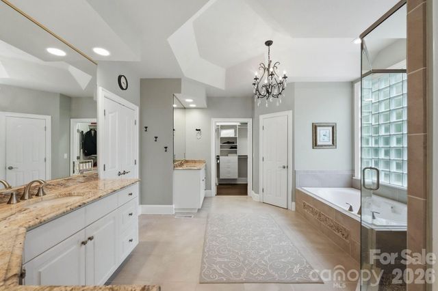 6719 Seton House Lane, Charlotte, NC 28277