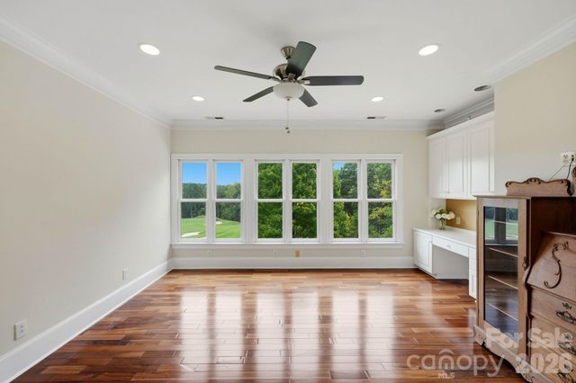 6719 Seton House Lane, Charlotte, NC 28277