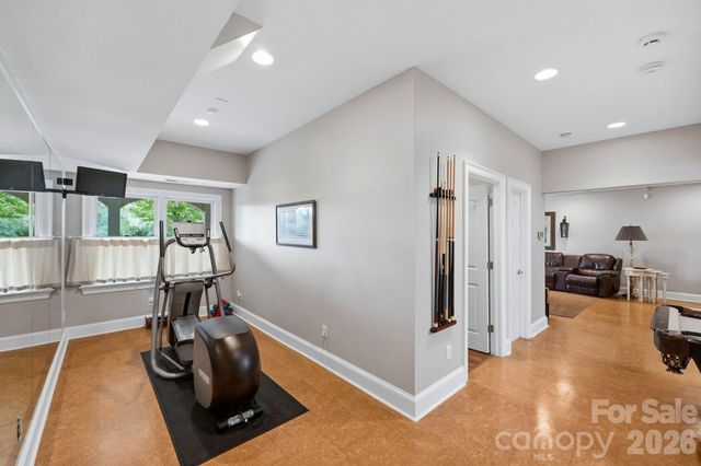 6719 Seton House Lane, Charlotte, NC 28277