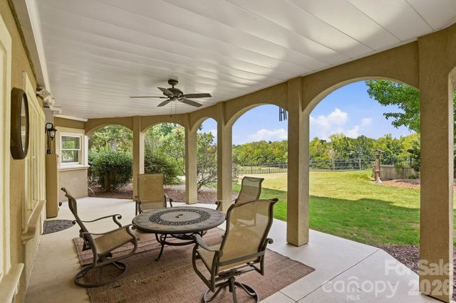 6719 Seton House Lane, Charlotte, NC 28277