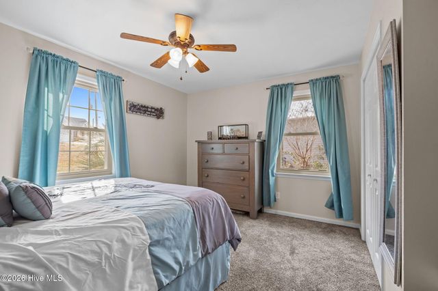 19 Arrowhead Drive, Hubert, NC 28539