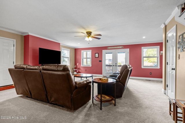 19 Arrowhead Drive, Hubert, NC 28539