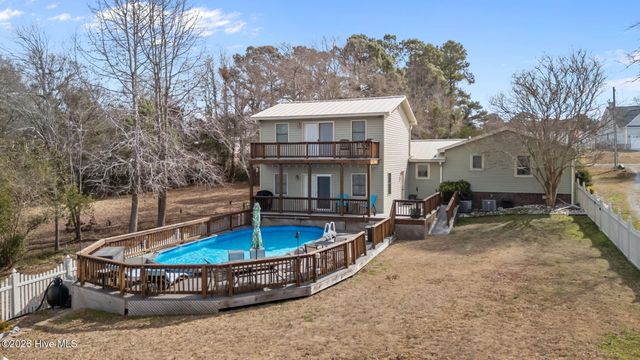 19 Arrowhead Drive, Hubert, NC 28539