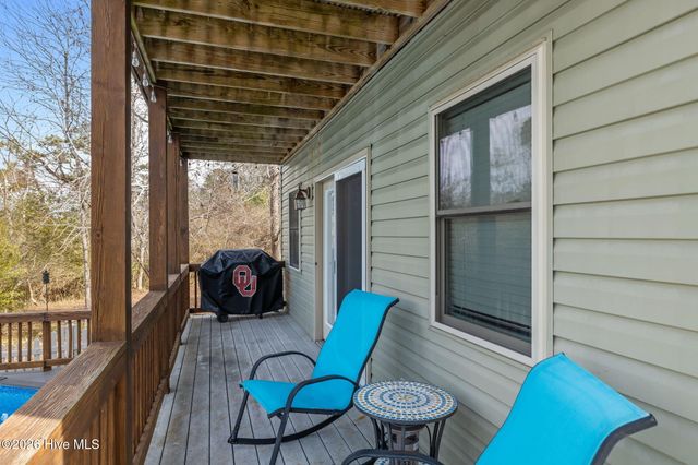 19 Arrowhead Drive, Hubert, NC 28539