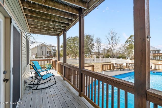 19 Arrowhead Drive, Hubert, NC 28539