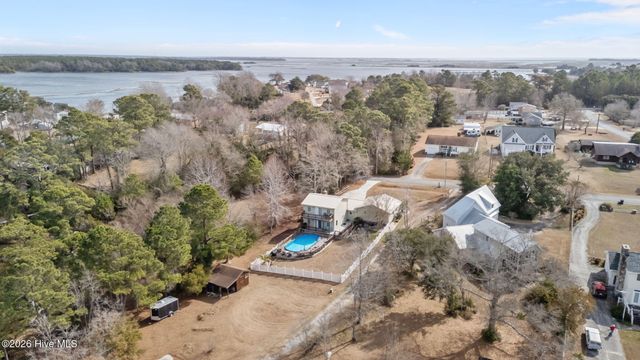 19 Arrowhead Drive, Hubert, NC 28539