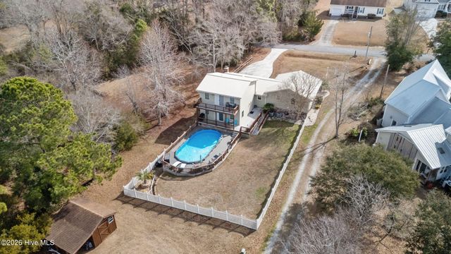 19 Arrowhead Drive, Hubert, NC 28539