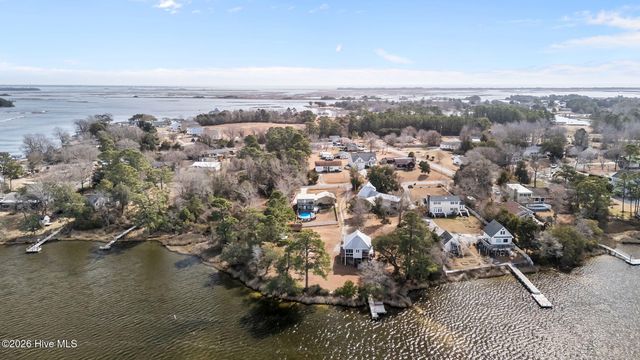 19 Arrowhead Drive, Hubert, NC 28539