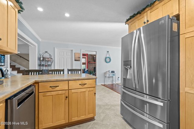 19 Arrowhead Drive, Hubert, NC 28539