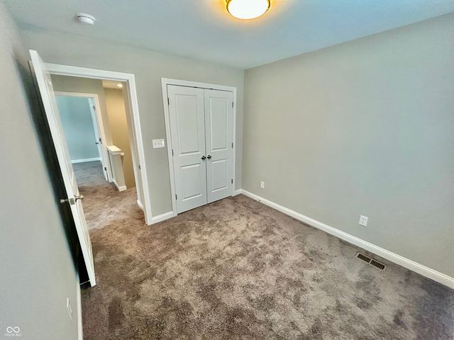 922 N Oakland Avenue, Indianapolis, IN 46201