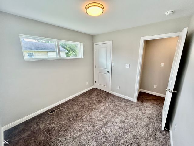 922 N Oakland Avenue, Indianapolis, IN 46201