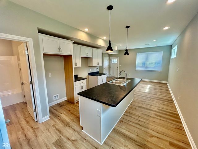 922 N Oakland Avenue, Indianapolis, IN 46201