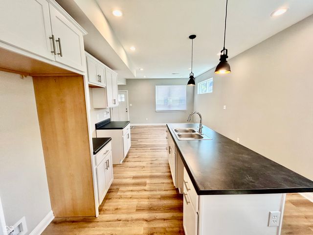 922 N Oakland Avenue, Indianapolis, IN 46201