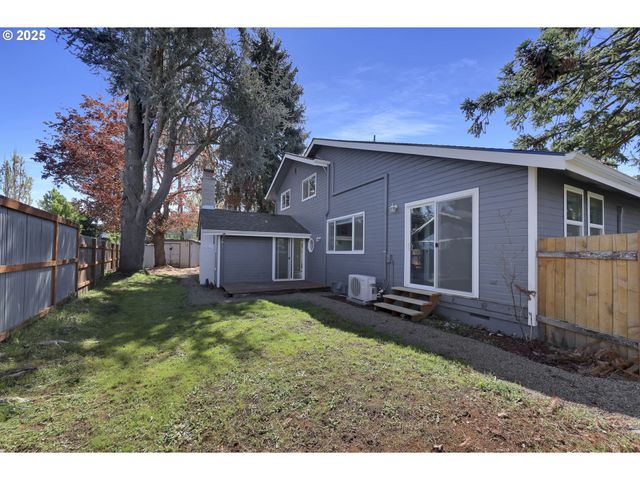 777 65TH St, Springfield, OR 97478