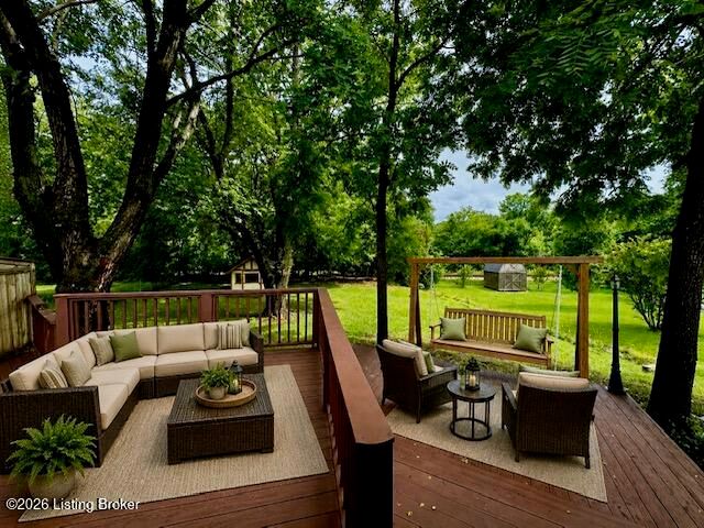 3906 Iron Horse Way, Louisville, KY 40272