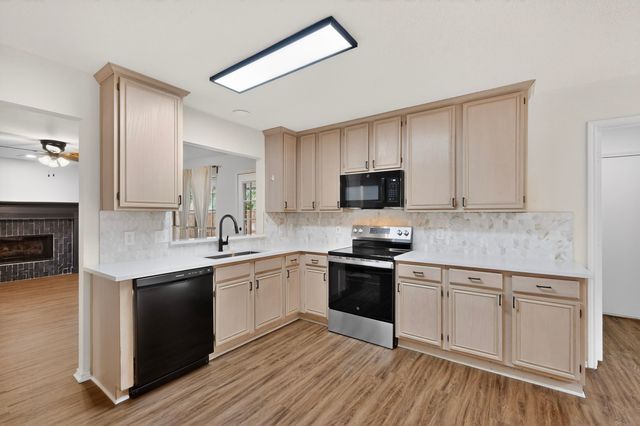 10201 Napa Valley Drive, Frisco, TX 75035