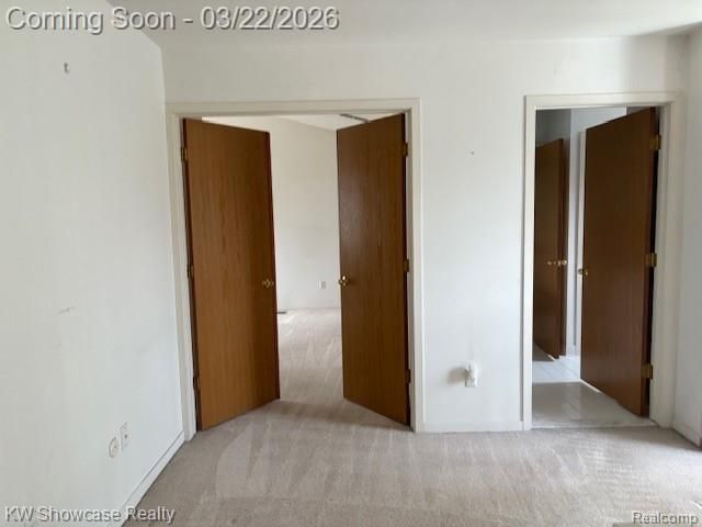 555 Winwood Court, Walled Lake, MI 48390