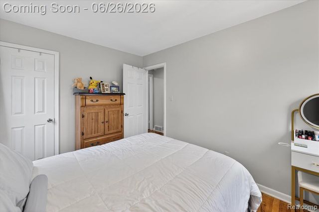 610 N Barnard Street, Howell, MI 48843