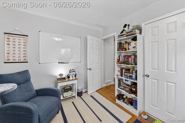 610 N Barnard Street, Howell, MI 48843