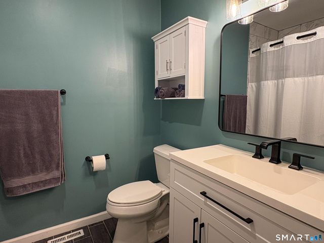 55 Manorwood Drive 55, Branford, CT 06405