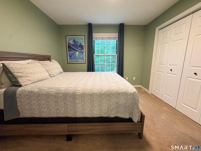 55 Manorwood Drive 55, Branford, CT 06405