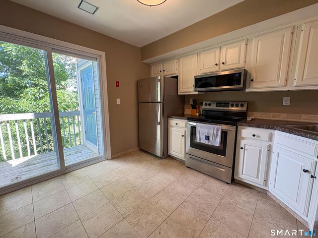 55 Manorwood Drive 55, Branford, CT 06405
