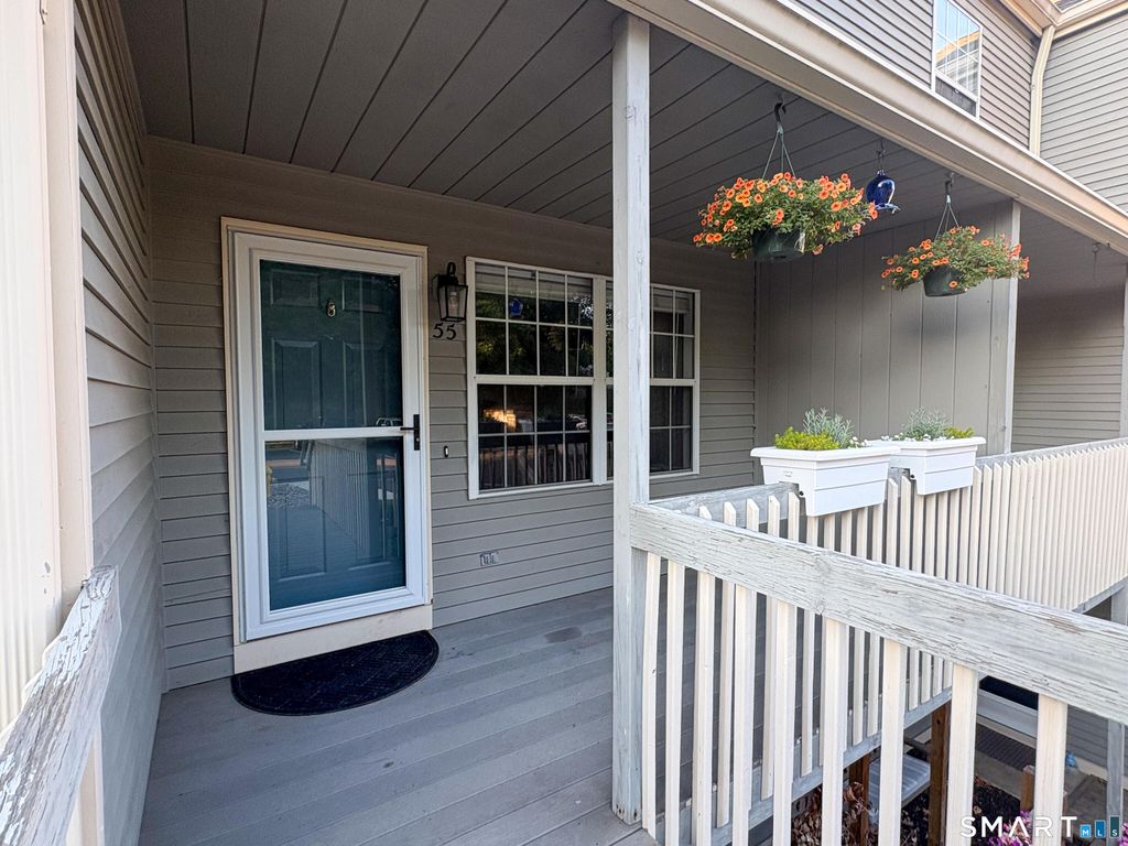 55 Manorwood Drive 55, Branford, CT 06405